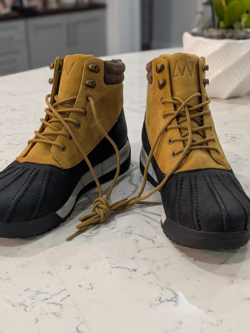Huckberry All-Weather Waterproof Duckboot 11.5 Brown Leather & Rubber (1126)